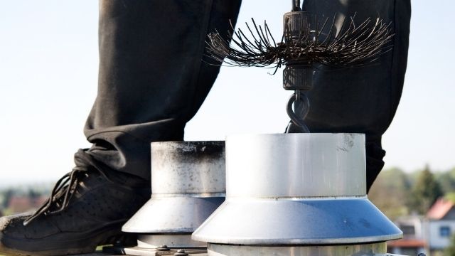 hire professional chimney-sweepers